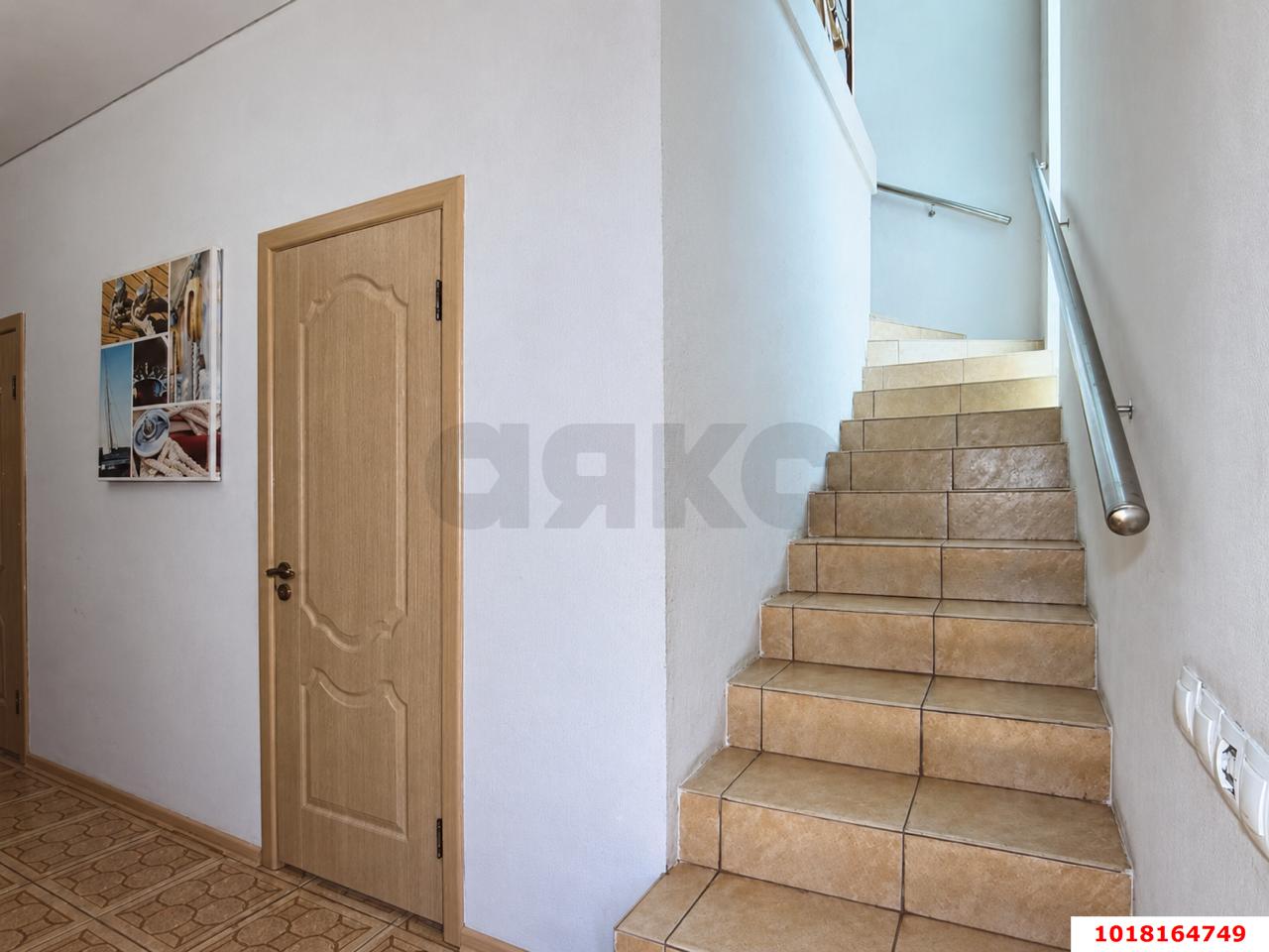 Фото №8: Дом 184&nbsp;м² + 6&nbsp;сот., 2&nbsp;эт. - Ветеран, мкр. Прикубанский внутригородской округ, ул. Ореховая