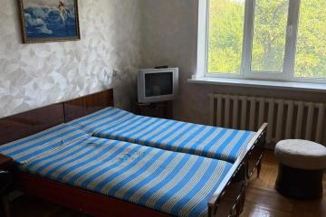 Фото №1: 2-комнатная квартира 54 м², 2/2 эт. - Берёзовый, п. Прогресс, ул. Археолога Анфимова, 30