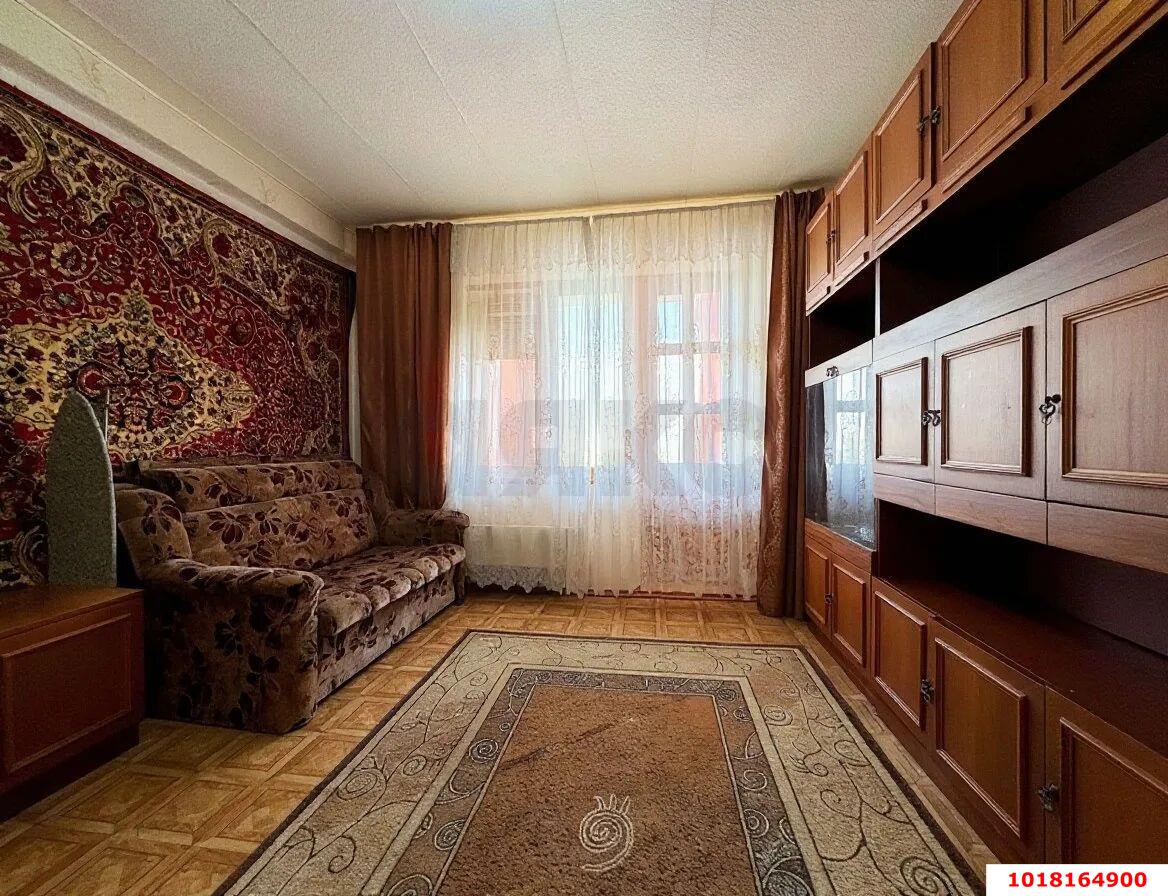Фото №3: 1-комнатная квартира 36&nbsp;м², 4/10&nbsp;эт. - Краснодар, Прикубанский внутригородской округ, Отделение № 1 совхоза Солнечный, мкр. Фестивальный, ул. Яна Полуяна, 4