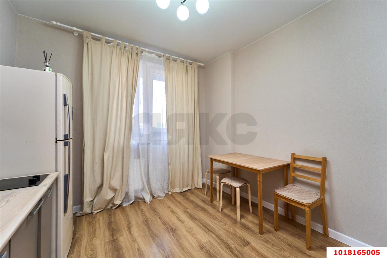 Фото №3: 1-комнатная квартира 36&nbsp;м², 2/16&nbsp;эт. - Краснодар, Прикубанский внутригородской округ, мкр. жилой комплекс Самолёт-4, ул. Константина Гондаря, 103
