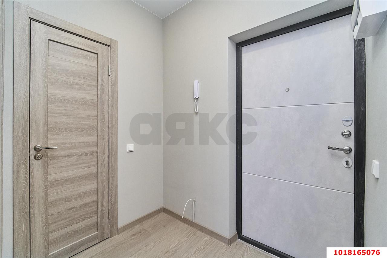 Фото №3: 1-комнатная квартира 35&nbsp;м², 4/18&nbsp;эт. - Краснодар, Карасунский внутригородской округ, мкр. ЖК Смородина, ул. имени Владимира Жириновского, 3к3