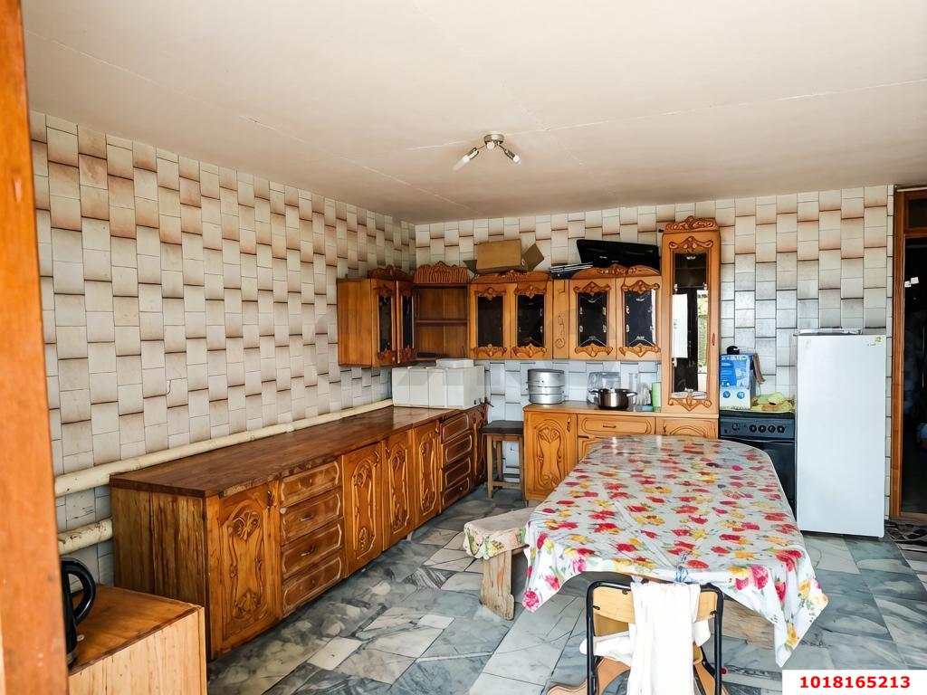 Фото №9: Дом 452&nbsp;м² + 6.41&nbsp;сот., 3&nbsp;эт. - Геленджик, ул. Ходенко, 34