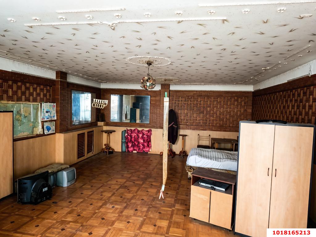 Фото №10: Дом 452&nbsp;м² + 6.41&nbsp;сот., 3&nbsp;эт. - Геленджик, ул. Ходенко, 34