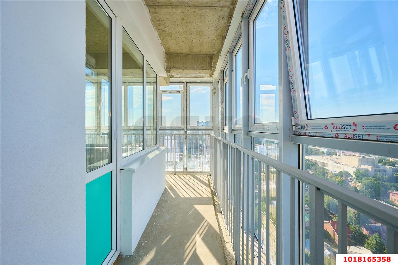 Фото №9: 3-комнатная квартира 94&nbsp;м², 21/24&nbsp;эт. - Краснодар, Центральный внутригородской округ, мкр. Центральный, ул. Митрофана Седина, 131