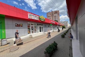 Фото №1: Торговое помещение 72&nbsp;м², 1/1&nbsp;эт. - Краснодар, мкр. Краевая Клиническая Больница, ул. Домбайская, 4/2