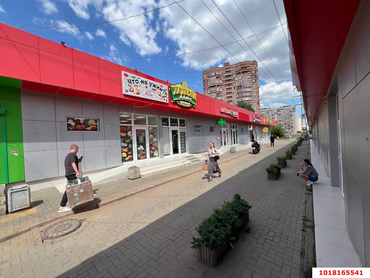 Фото №1: Торговое помещение 72&nbsp;м², 1/1&nbsp;эт. - Краснодар, Прикубанский внутригородской округ, мкр. Краевая Клиническая Больница, ул. Домбайская, 4/2