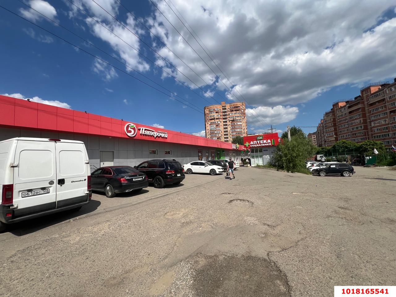 Фото №4: Торговое помещение 72&nbsp;м², 1/1&nbsp;эт. - Краснодар, Прикубанский внутригородской округ, мкр. Краевая Клиническая Больница, ул. Домбайская, 4/2