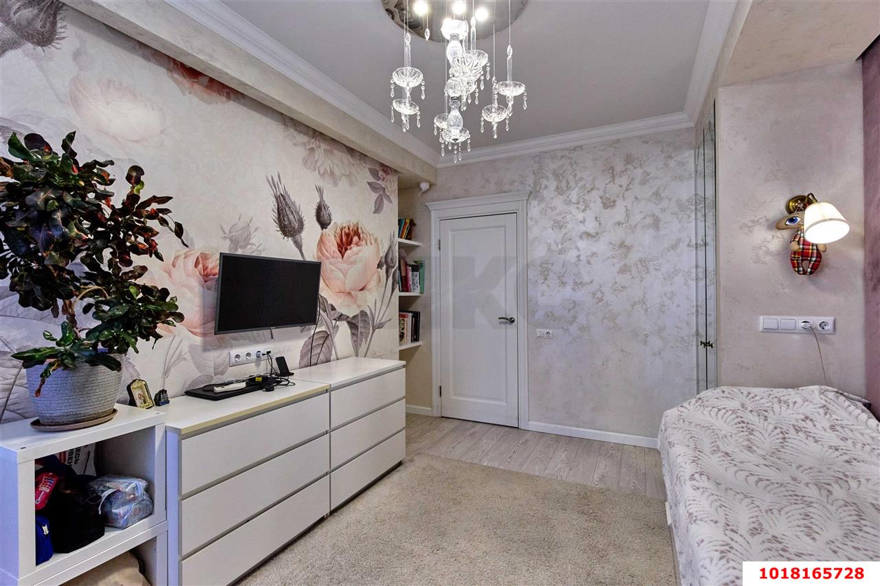 Фото №8: 3-комнатная квартира 121&nbsp;м², 10/16&nbsp;эт. - Краснодар, Западный внутригородской округ, ЖК Центральный, мкр. Центральный, ул. Будённого, 129