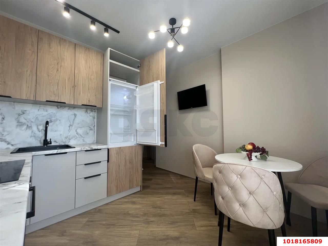 Фото №2: 1-комнатная квартира 37&nbsp;м², 8/19&nbsp;эт. - Краснодар, Прикубанский внутригородской округ, Славянский, мкр. Светлоград, ул. Красных Партизан, 1/4к16