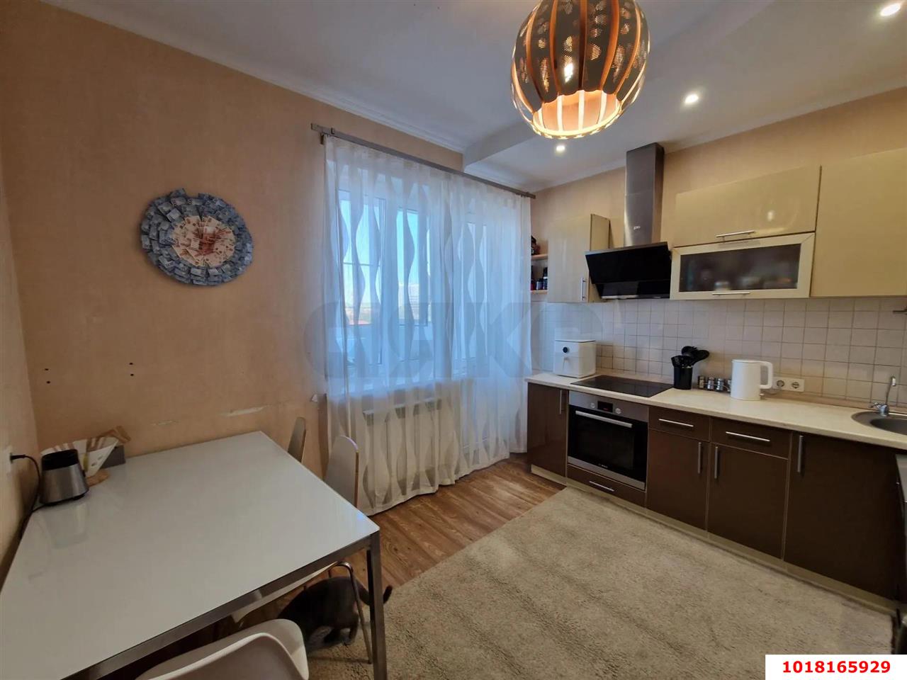 Фото №1: 2-комнатная квартира 70&nbsp;м², 5/18&nbsp;эт. - Краснодар, Прикубанский внутригородской округ, мкр. Краевая Клиническая Больница, ул. Домбайская, 12