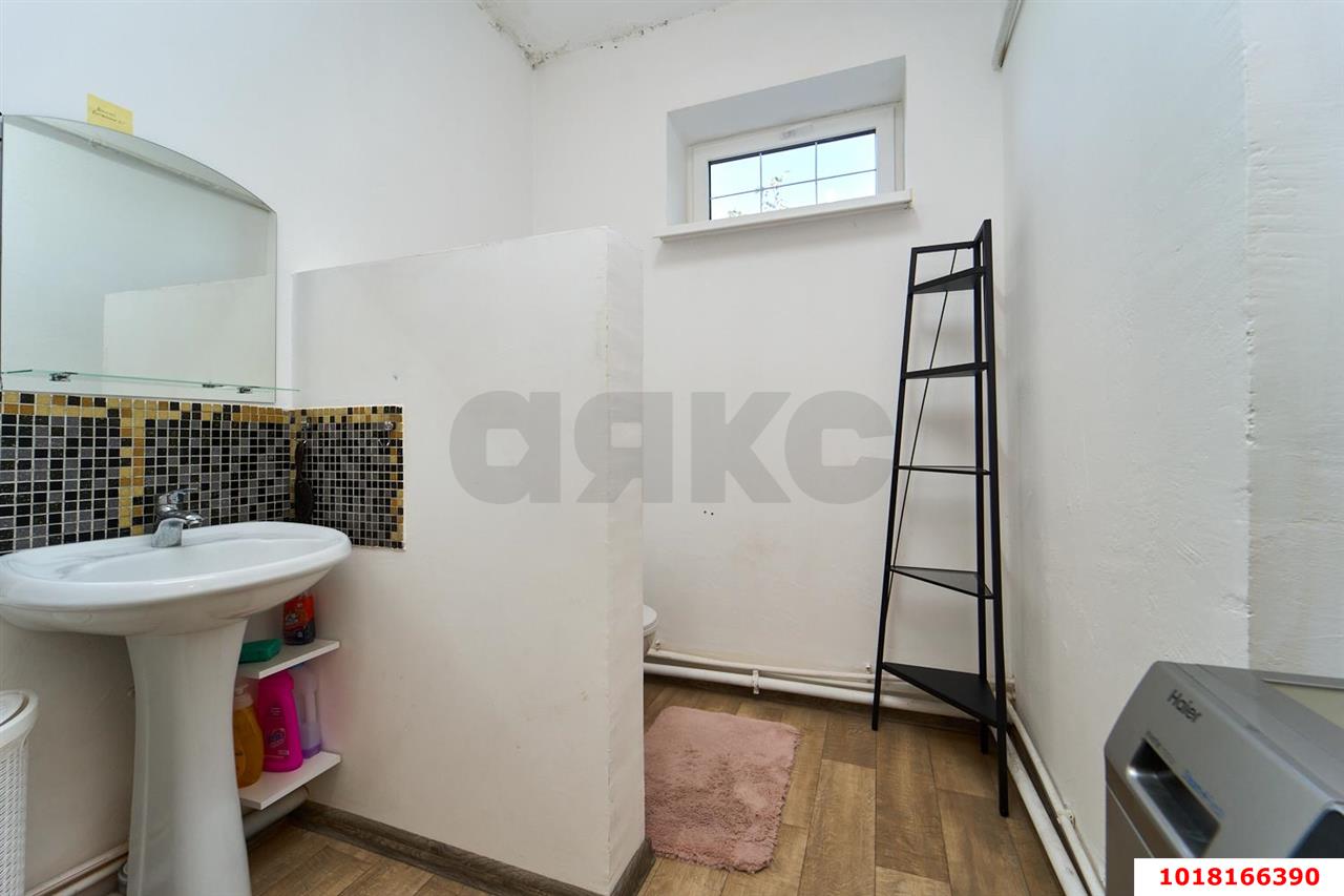 Фото №20: Дом 160&nbsp;м² + 2&nbsp;сот., 2&nbsp;эт. - Краснодар, Прикубанский внутригородской округ, мкр. 2-я Площадка, ул. Взлётная, 1/2