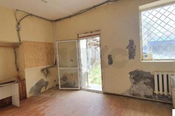 Фото №1: Коммерция 2076&nbsp;м², 1&nbsp;эт. - Крымск, мкр. Маршала Жукова, ул. Маршала Жукова, 11