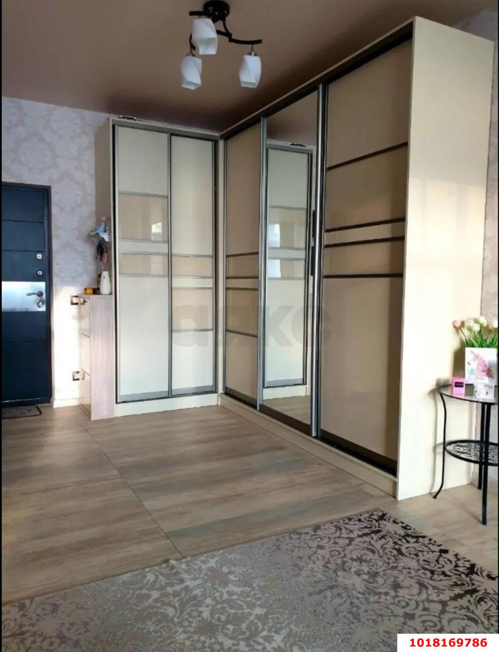 Фото №6: 1-комнатная квартира 46&nbsp;м², 2/3&nbsp;эт. - Краснодар, Прикубанский внутригородской округ, мкр. Фестивальный, ул. Сергея Михалёва, 2Б