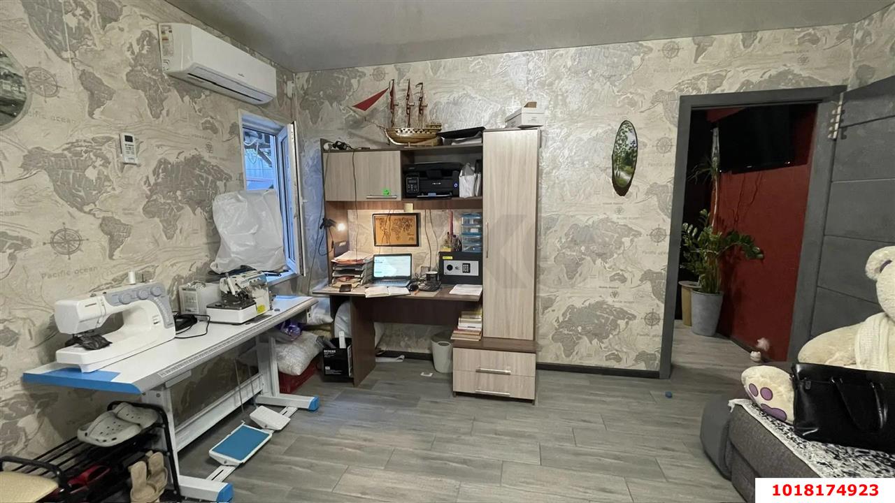 Фото №7: 3-комнатная квартира 56&nbsp;м², 1/1&nbsp;эт. - Краснодар, Центральный внутригородской округ, мкр. Черёмушки, ул. Айвазовского, 43