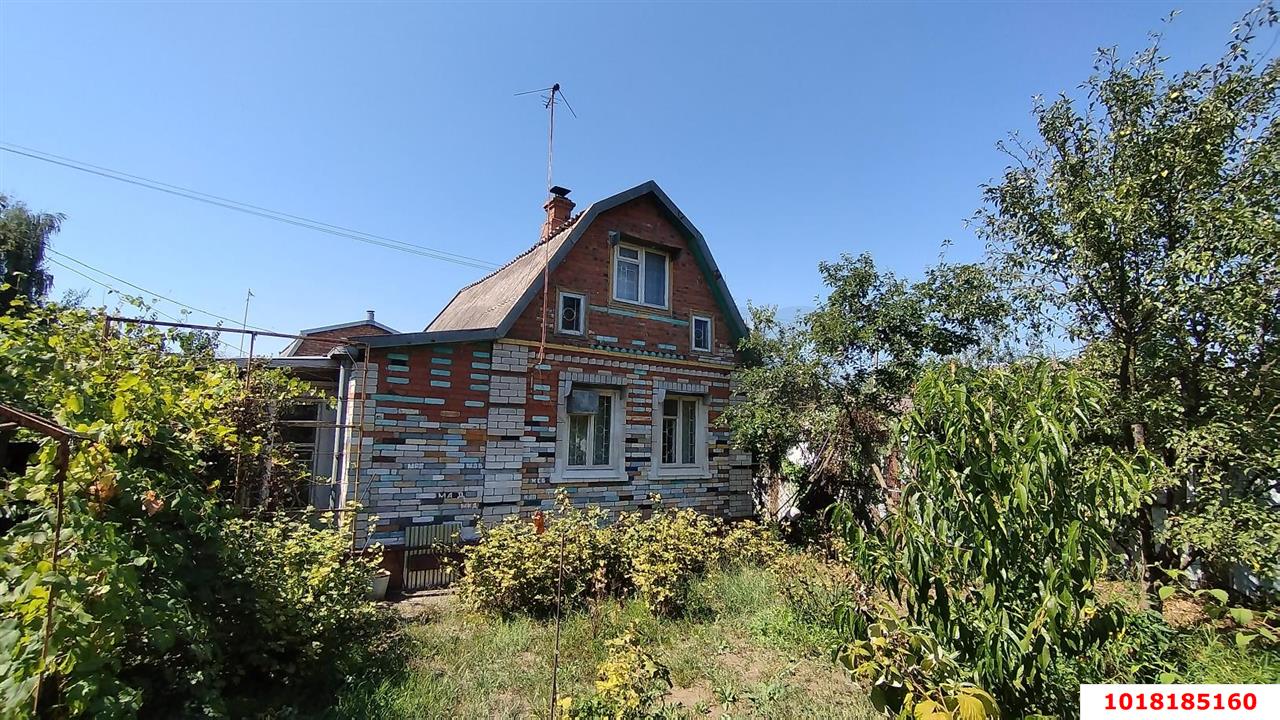 Фото №1: Дом 38&nbsp;м² + 8&nbsp;сот., 2&nbsp;эт. - Железнодорожник, мкр. Карасунский внутригородской округ, ул. Фиалковая