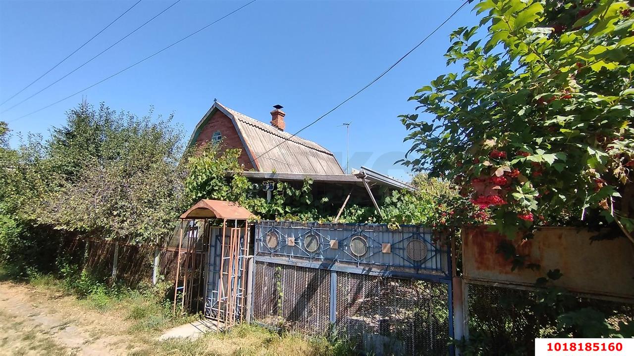 Фото №2: Дом 38&nbsp;м² + 8&nbsp;сот., 2&nbsp;эт. - Железнодорожник, мкр. Карасунский внутригородской округ, ул. Фиалковая