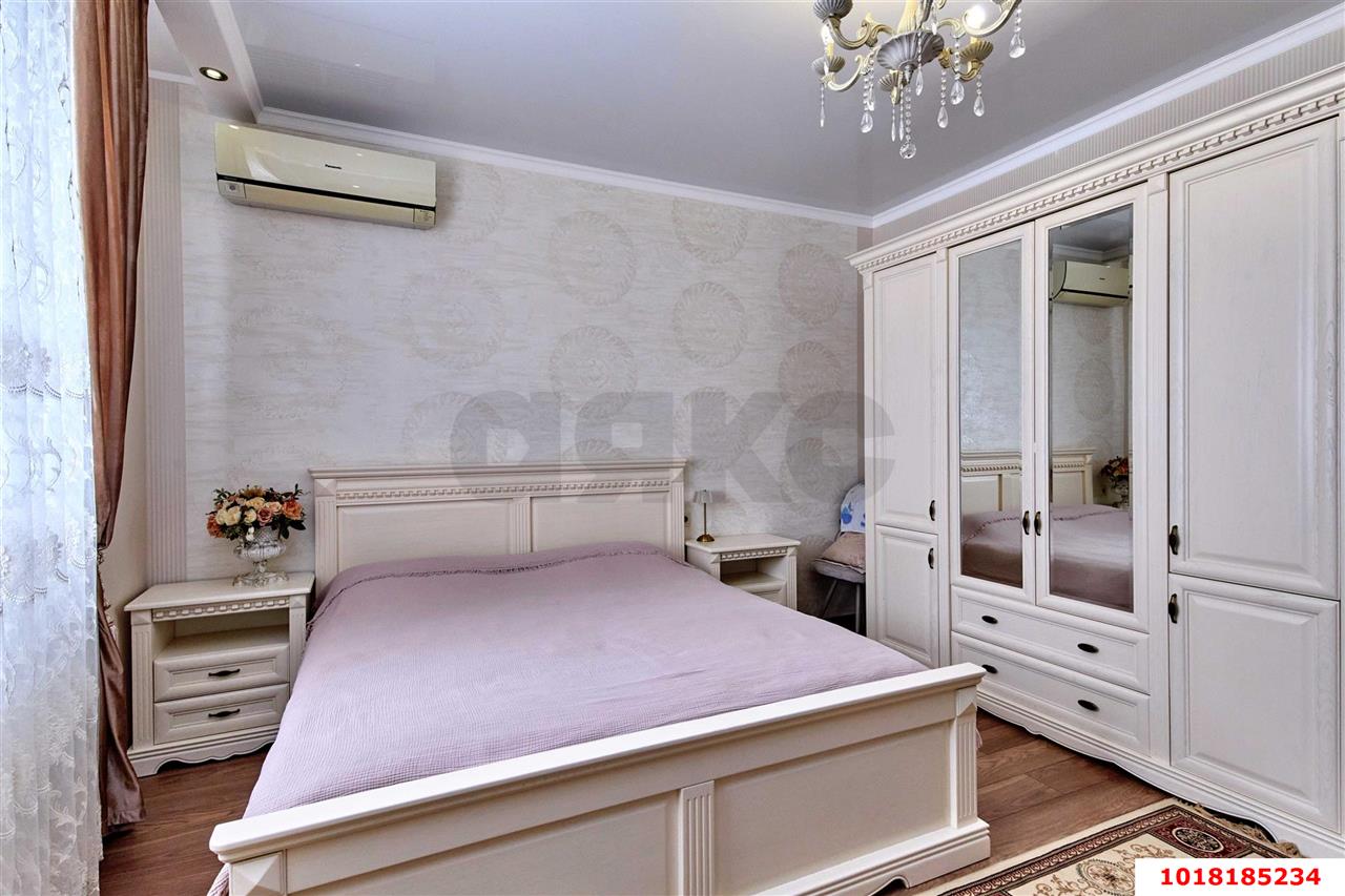 Фото №7: 3-комнатная квартира 82&nbsp;м², 13/16&nbsp;эт. - Краснодар, Западный внутригородской округ, мкр. Юбилейный, ул. 70-летия Октября, 1/1