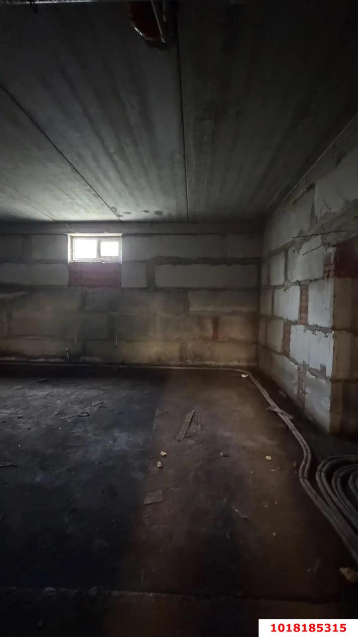 Фото №1: Студия 186&nbsp;м², -1/5&nbsp;эт. - Российский, мкр. Прикубанский внутригородской округ, ул. Альпийская, 20