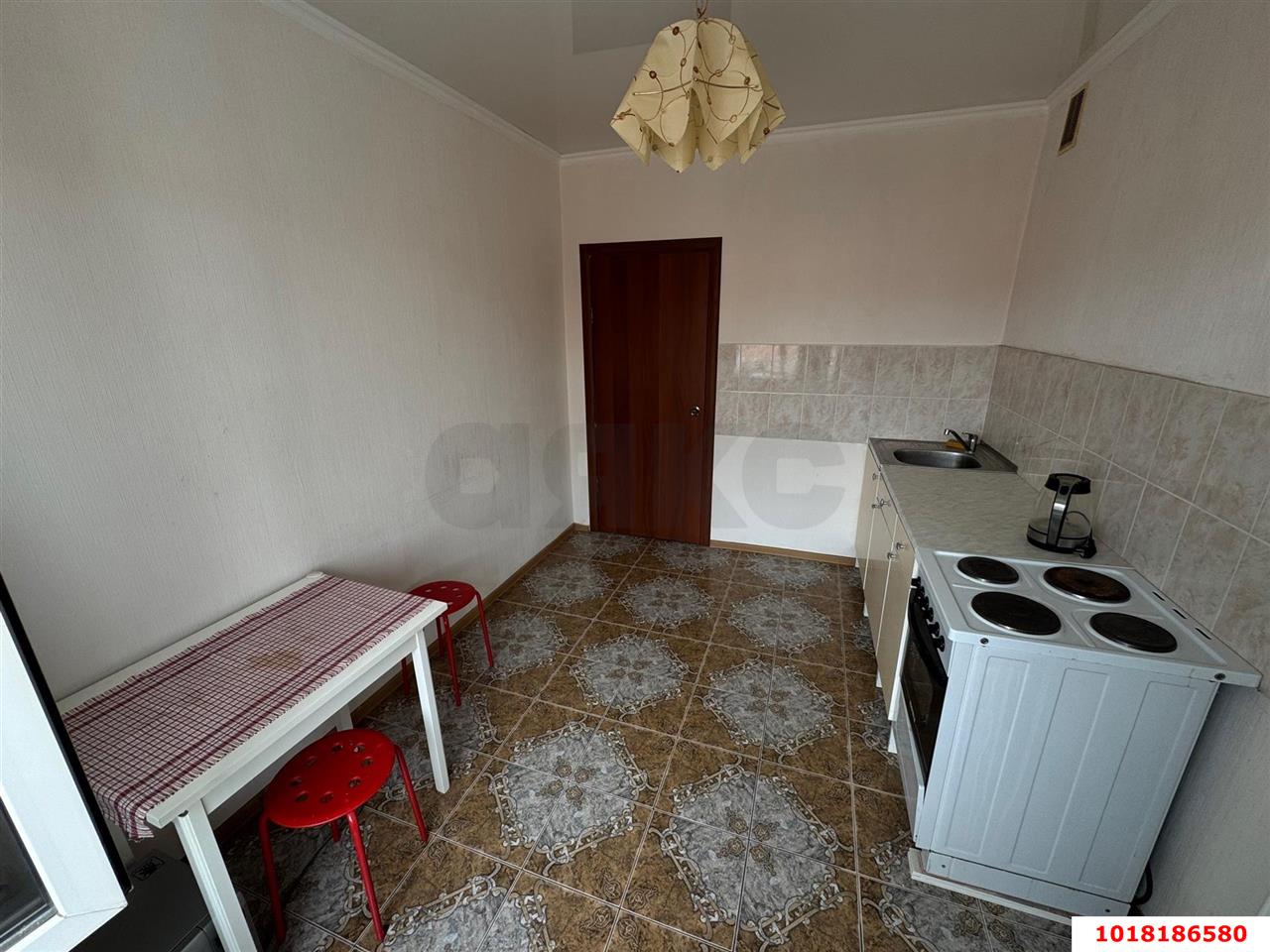 Фото №5: 1-комнатная квартира 34&nbsp;м², 6/6&nbsp;эт. - Берёзовый, Прикубанский внутригородской округ, мкр. Витаминкомбинат, ул. 2-я Целиноградская, 38
