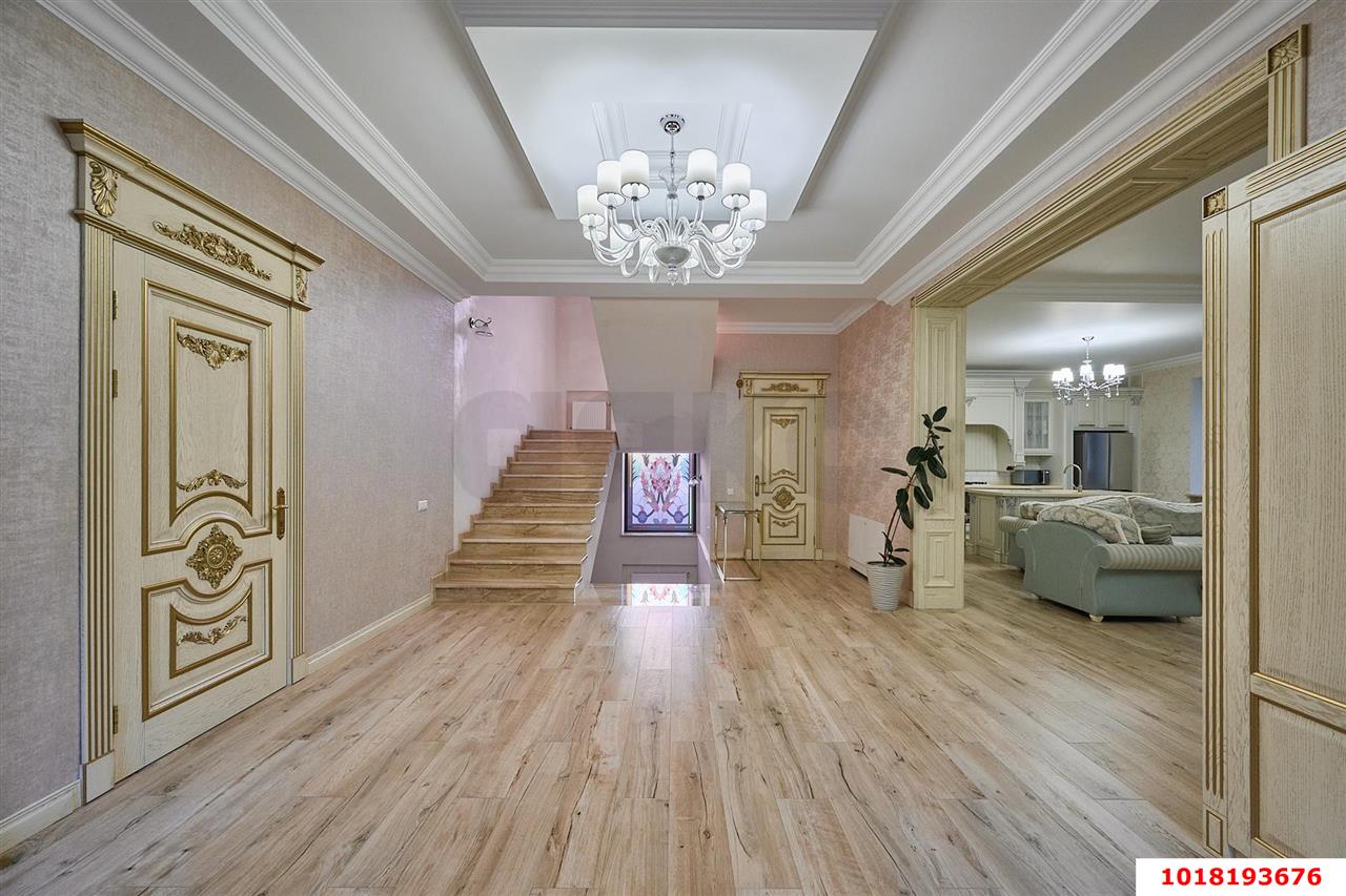 Фото №26: Дом 629&nbsp;м² + 8.98&nbsp;сот., 4&nbsp;эт. - Краснодар, Центральный внутригородской округ, Черёмушки, мкр. Дубинка, пр-д 1-й  Айвазовского, 19