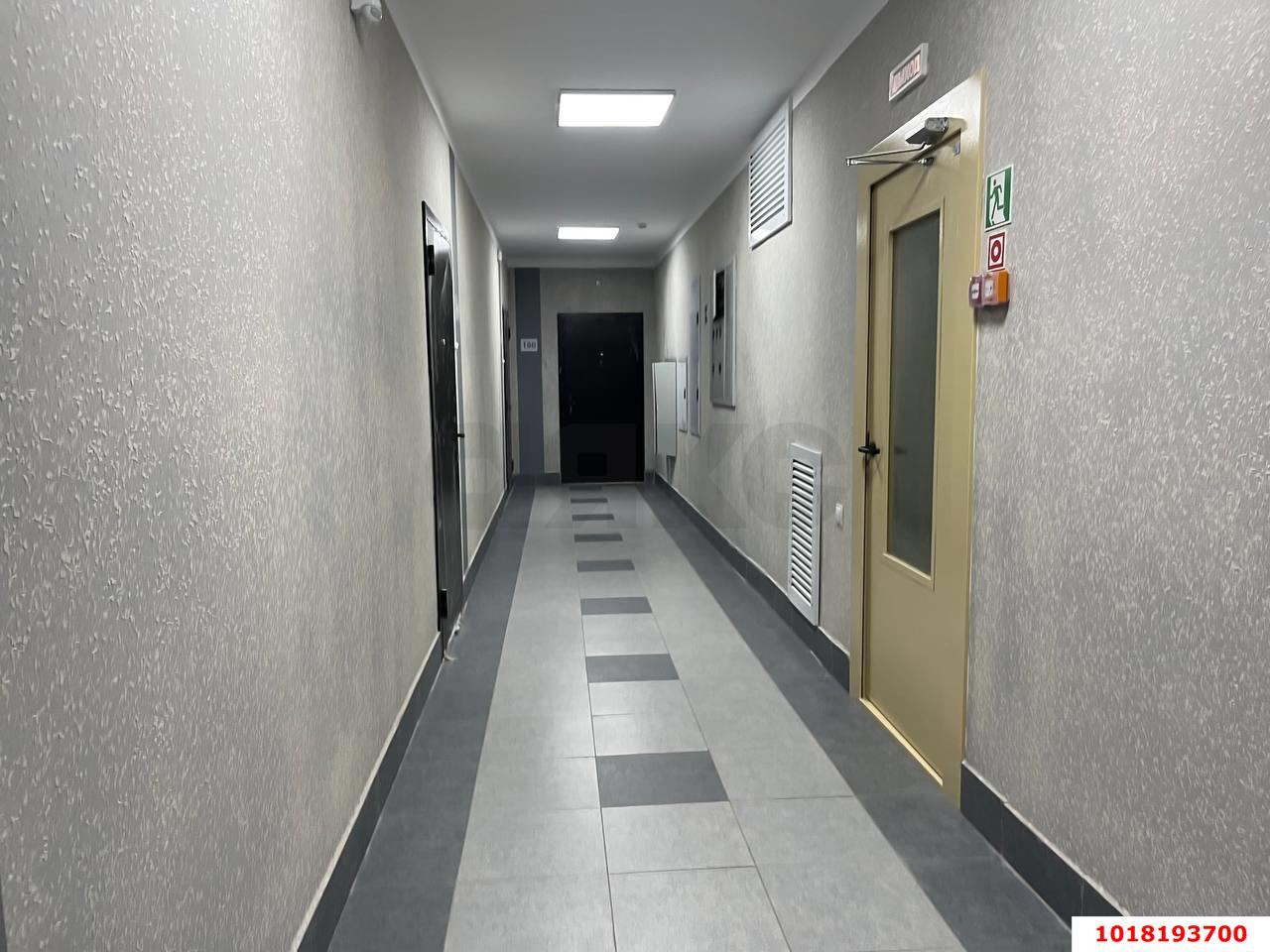 Фото №4: 1-комнатная квартира 36&nbsp;м², 7/19&nbsp;эт. - Краснодар, Прикубанский внутригородской округ, мкр. жилой комплекс Ракурс, ул. имени Героя Ростовского, 8к1