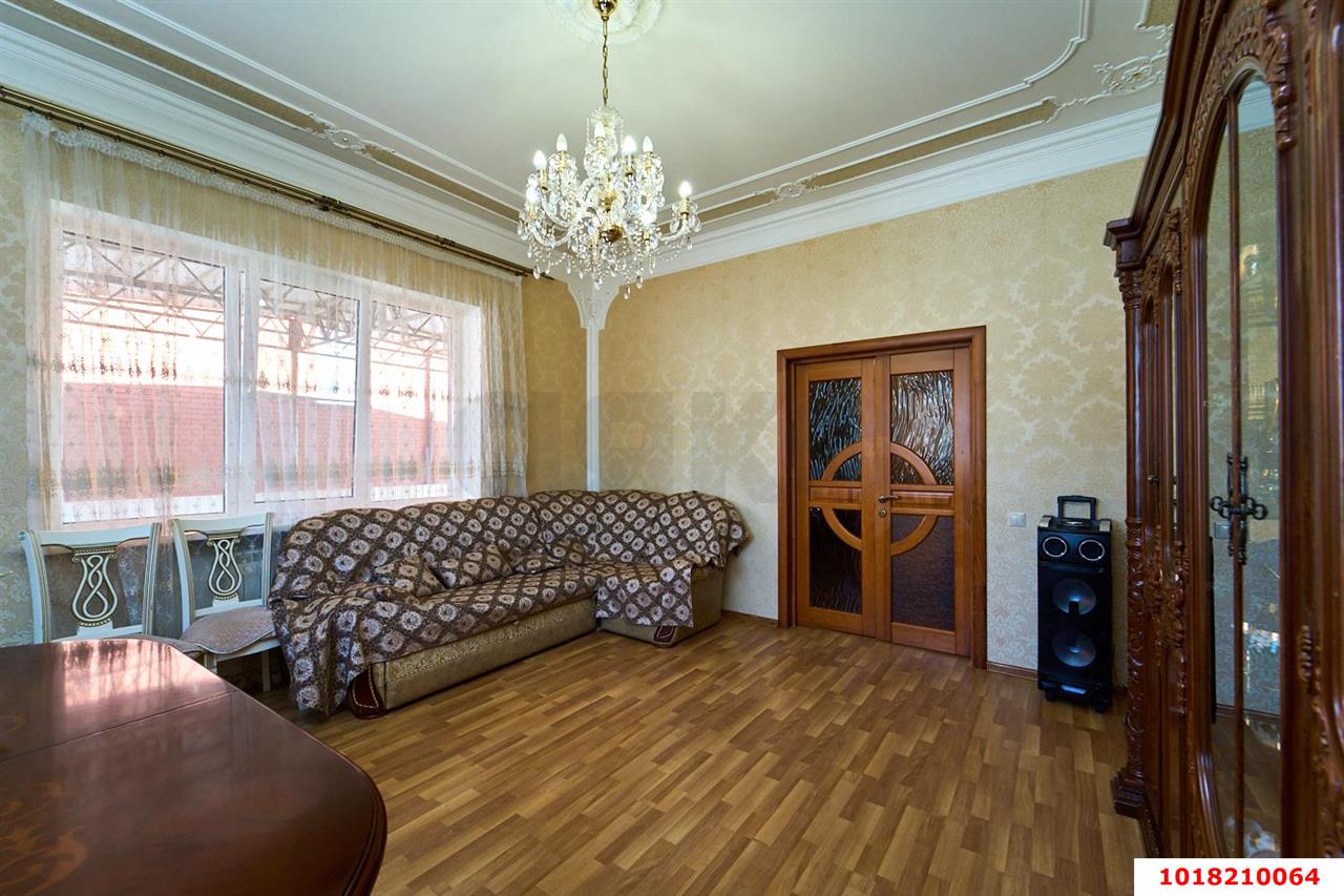 Фото №8: Дом 266&nbsp;м² + 4&nbsp;сот., 1&nbsp;эт. - Краснодар, Карасунский внутригородской округ, мкр. Хлопчато-бумажный Комбинат, пр-д 4-й  Васнецова, 3