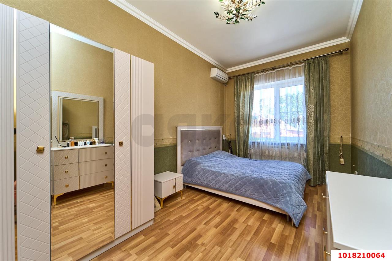 Фото №4: Дом 266&nbsp;м² + 4&nbsp;сот., 1&nbsp;эт. - Краснодар, Карасунский внутригородской округ, мкр. Хлопчато-бумажный Комбинат, пр-д 4-й  Васнецова, 3