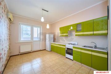 Фото №1: 1-комнатная квартира 45 м², 11/16 эт. - Краснодар, мкр. Фестивальный, ул. Морская, 45