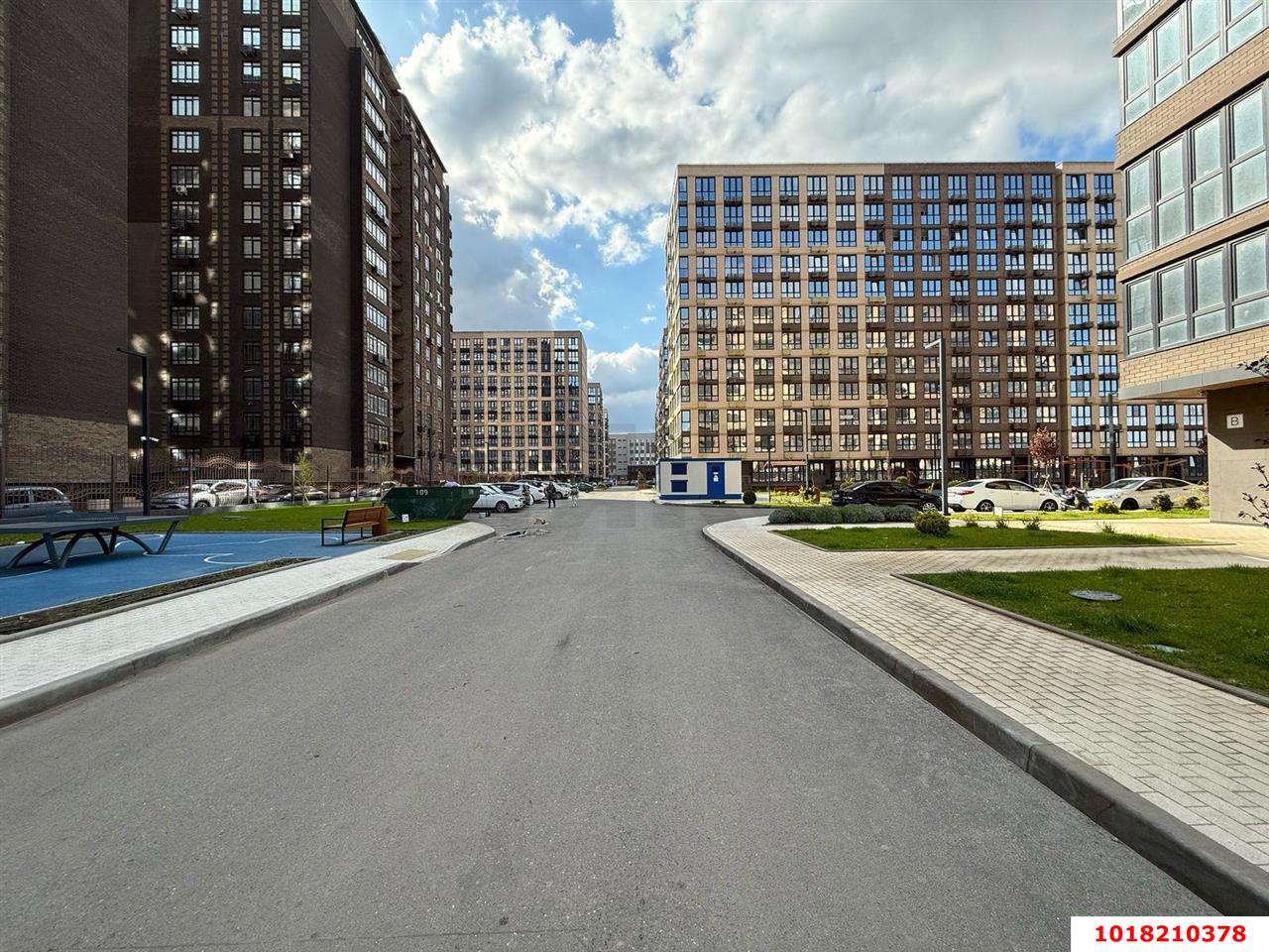 Фото №5: Студия 41&nbsp;м², 1/12&nbsp;эт. - Краснодар, Прикубанский внутригородской округ, ЖК Небо, мкр. 9-й километр, ул. Ярославская, 115
