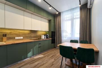 Фото №1: 2-комнатная квартира 51 м², 15/16 эт. - Краснодар, мкр. ЖК Все Свои Вип, ул. Колхозная, 5/1