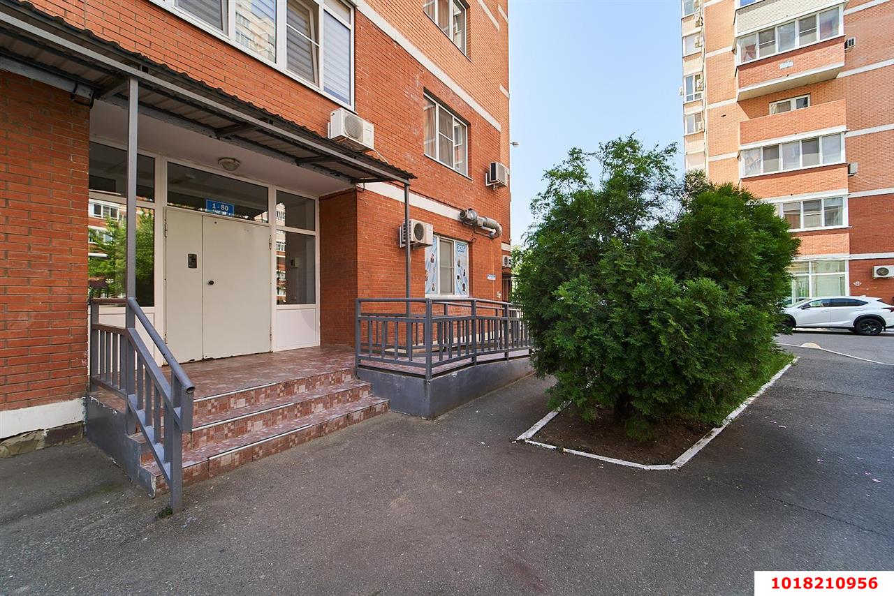 Фото №13: 2-комнатная квартира 82&nbsp;м², 3/16&nbsp;эт. - Краснодар, Кожзавод, мкр. Западный внутригородской округ, ул. Кожевенная, 30