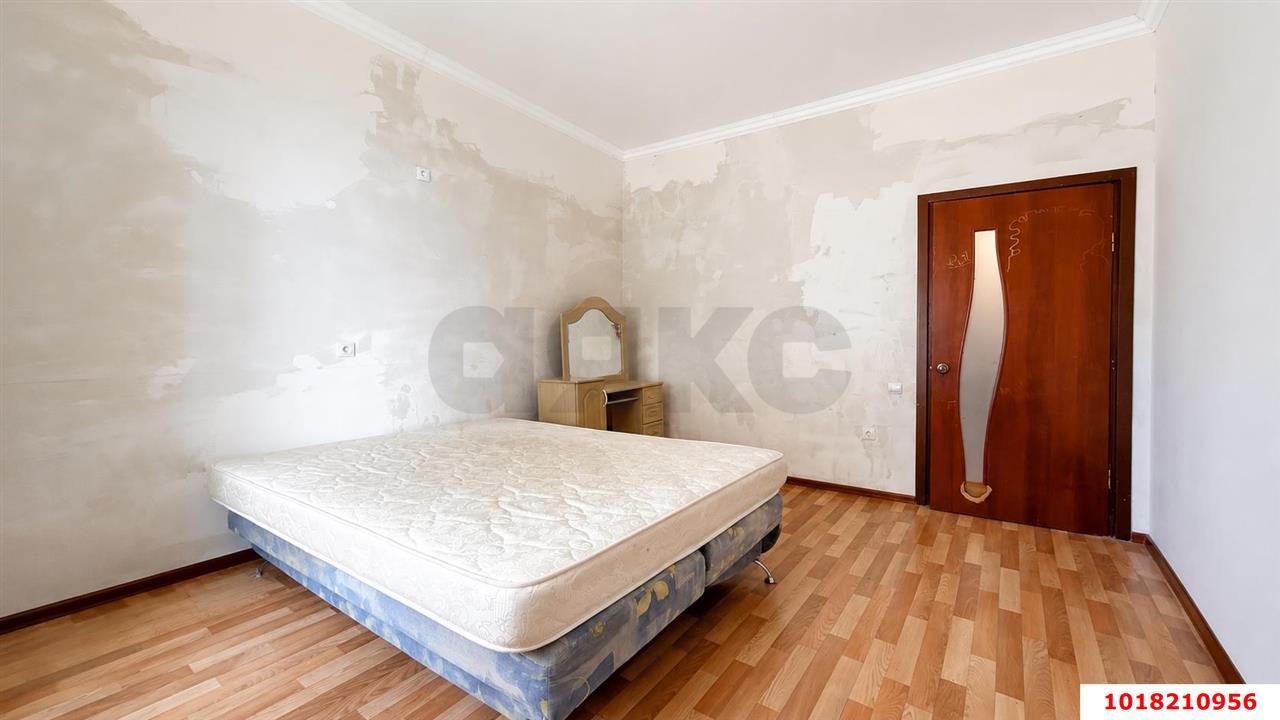 Фото №4: 2-комнатная квартира 82&nbsp;м², 3/16&nbsp;эт. - Краснодар, Кожзавод, мкр. Западный внутригородской округ, ул. Кожевенная, 30