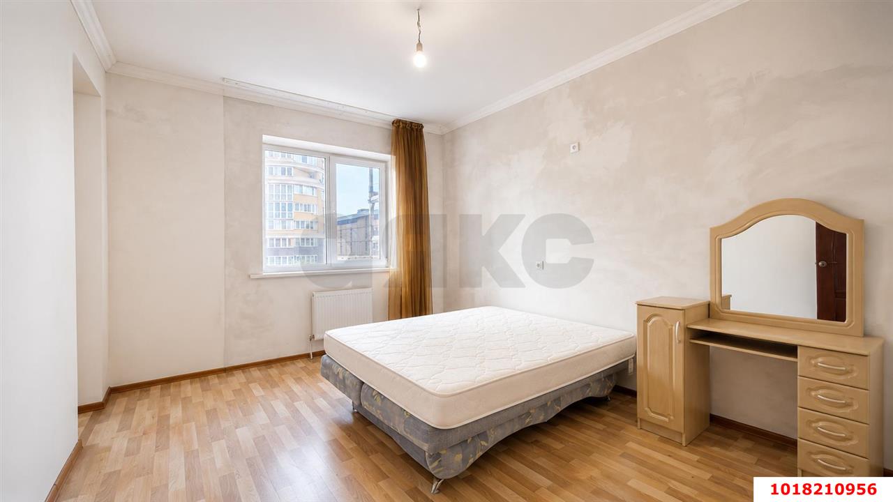 Фото №5: 2-комнатная квартира 82&nbsp;м², 3/16&nbsp;эт. - Краснодар, Кожзавод, мкр. Западный внутригородской округ, ул. Кожевенная, 30