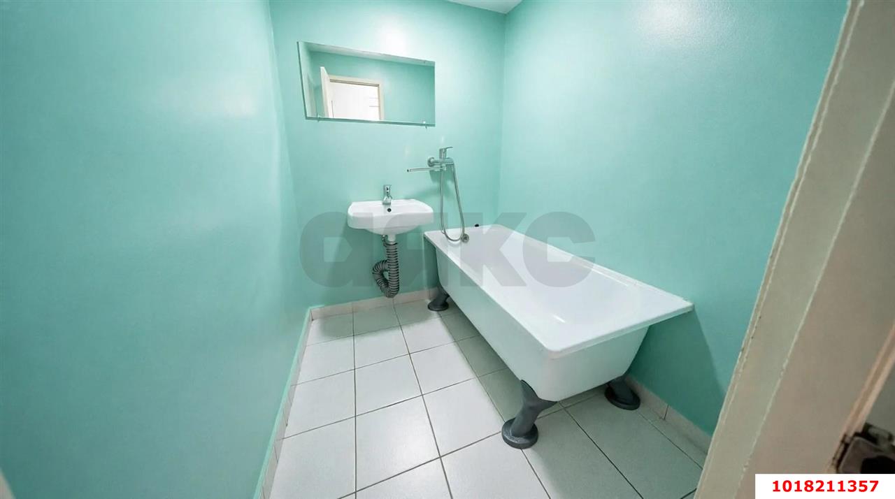 Фото №5: 2-комнатная квартира 56&nbsp;м², 5/5&nbsp;эт. - Краснодар, Прикубанский внутригородской округ, мкр. Молодёжный, ул. Душистая, 69