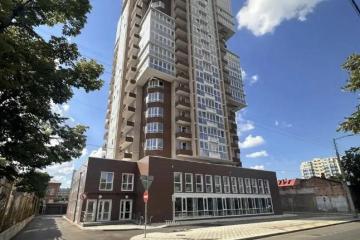 Фото №1: 1-комнатная квартира 44 м², 20/25 эт. - Краснодар, мкр. Центральный, ул. Митрофана Седина, 131
