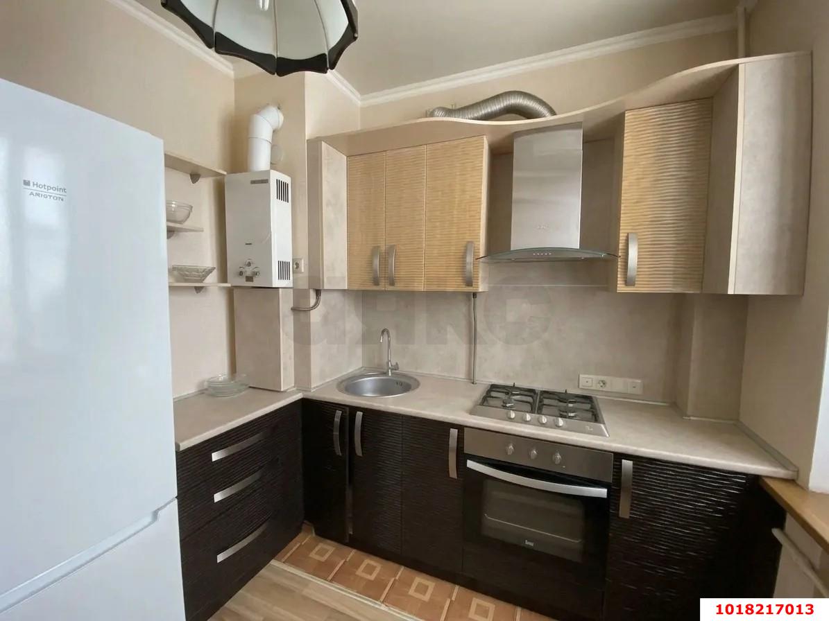 Фото №2: 2-комнатная квартира 50&nbsp;м², 4/4&nbsp;эт. - Краснодар, мкр. Центральный внутригородской округ, ул. Красная, 206
