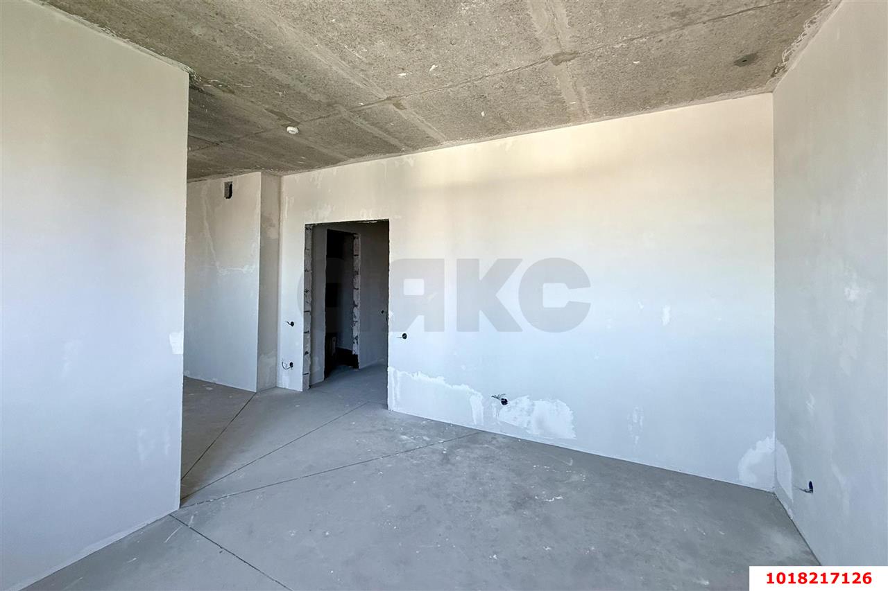 Фото №4: 3-комнатная квартира 86&nbsp;м², 10/24&nbsp;эт. - Краснодар, Карасунский внутригородской округ, Гидростроителей, мкр. жилой комплекс Стрижи, ул. Автолюбителей, 1Г