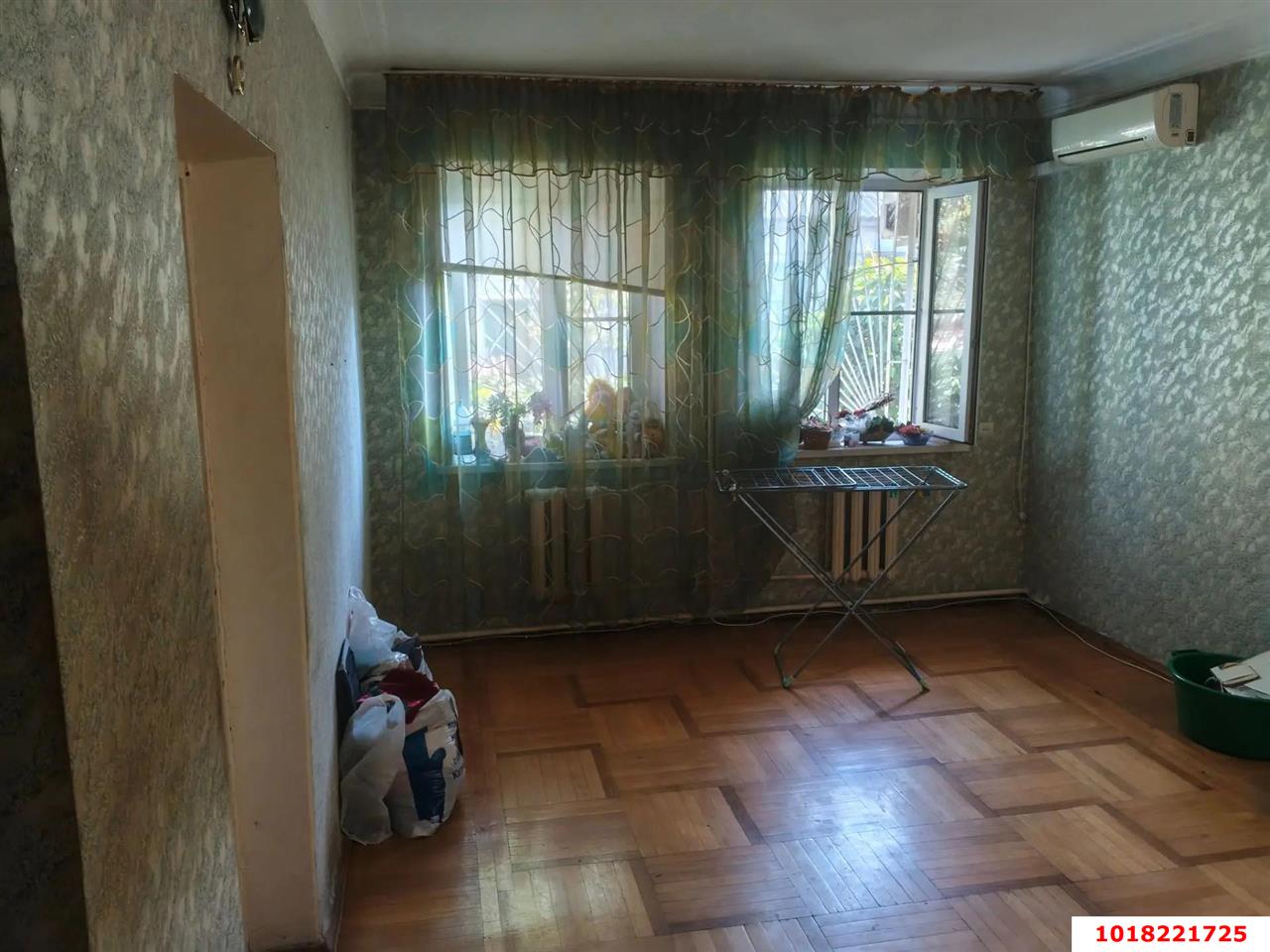Фото №2: 3-комнатная квартира 58&nbsp;м², 1/2&nbsp;эт. - Краснодар, Западный внутригородской округ, мкр. Центральный, ул. Комсомольская, 24