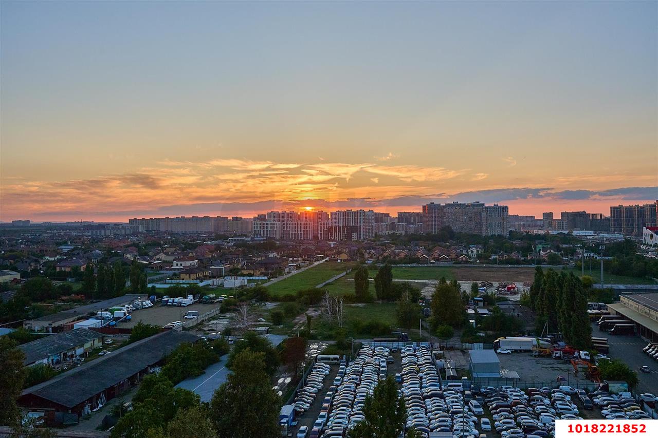 Фото №12: 2-комнатная квартира 67&nbsp;м², 14/17&nbsp;эт. - Краснодар, Прикубанский внутригородской округ, мкр. имени Маршала Жукова, ул. Александра Покрышкина, 2/2