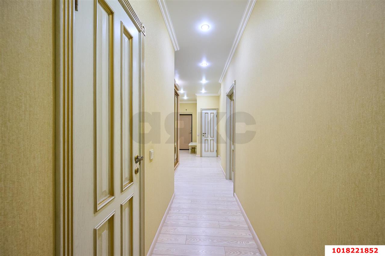 Фото №9: 2-комнатная квартира 67&nbsp;м², 14/17&nbsp;эт. - Краснодар, Прикубанский внутригородской округ, мкр. имени Маршала Жукова, ул. Александра Покрышкина, 2/2