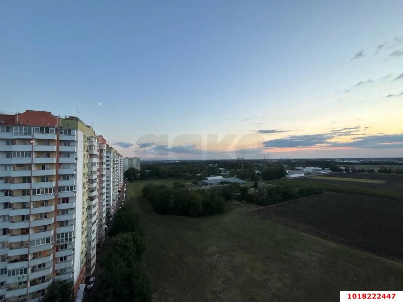 Фото №10: 1-комнатная квартира 41&nbsp;м², 12/24&nbsp;эт. - Краснодар, Прикубанский внутригородской округ, Микрохирургии глаза, мкр. жилой комплекс Сограт, ул. Красных Партизан, 4/15