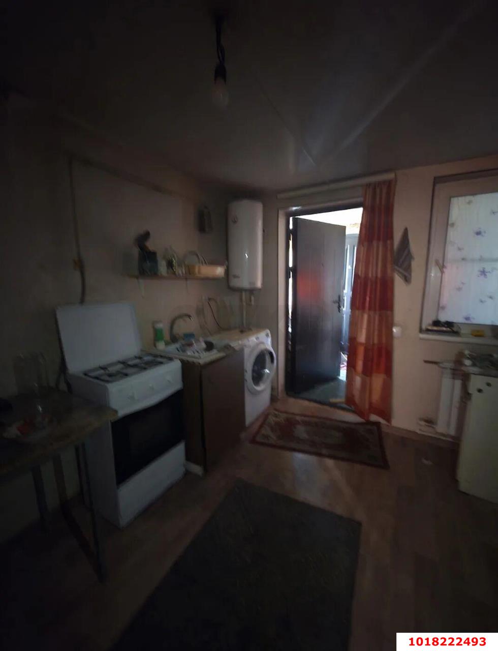 Фото №4: Дом 58&nbsp;м² + 1&nbsp;сот., 1&nbsp;эт. - Краснодар, Центральный внутригородской округ, мкр. Центральный, ул. Володи Головатого, 450