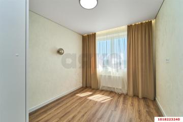 Фото №1: 1-комнатная квартира 33 м², 6/23 эт. - Краснодар, мкр. ЖК Урал, ул. Уральская, 87/7