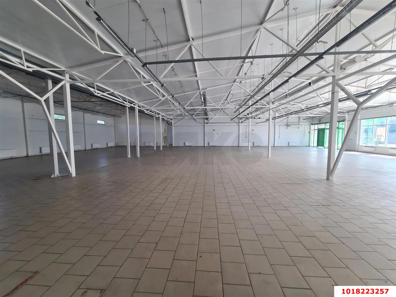 Фото №3: Торговое помещение 968&nbsp;м², 1/1&nbsp;эт. - Воронежская