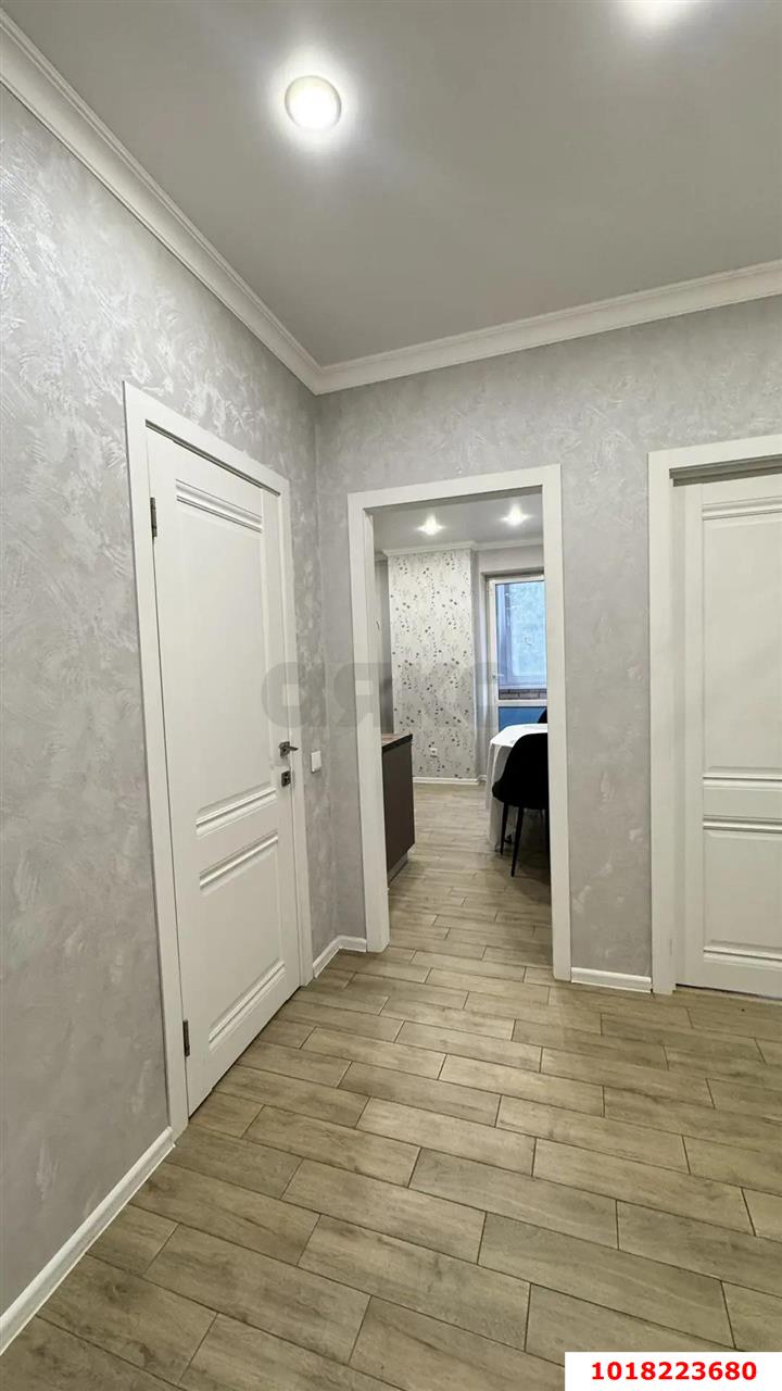 Фото №10: 1-комнатная квартира 40&nbsp;м², 1/20&nbsp;эт. - Краснодар, Прикубанский внутригородской округ, Завод Радиоизмерительных Приборов, п. Калинино, ул. Российская, 337