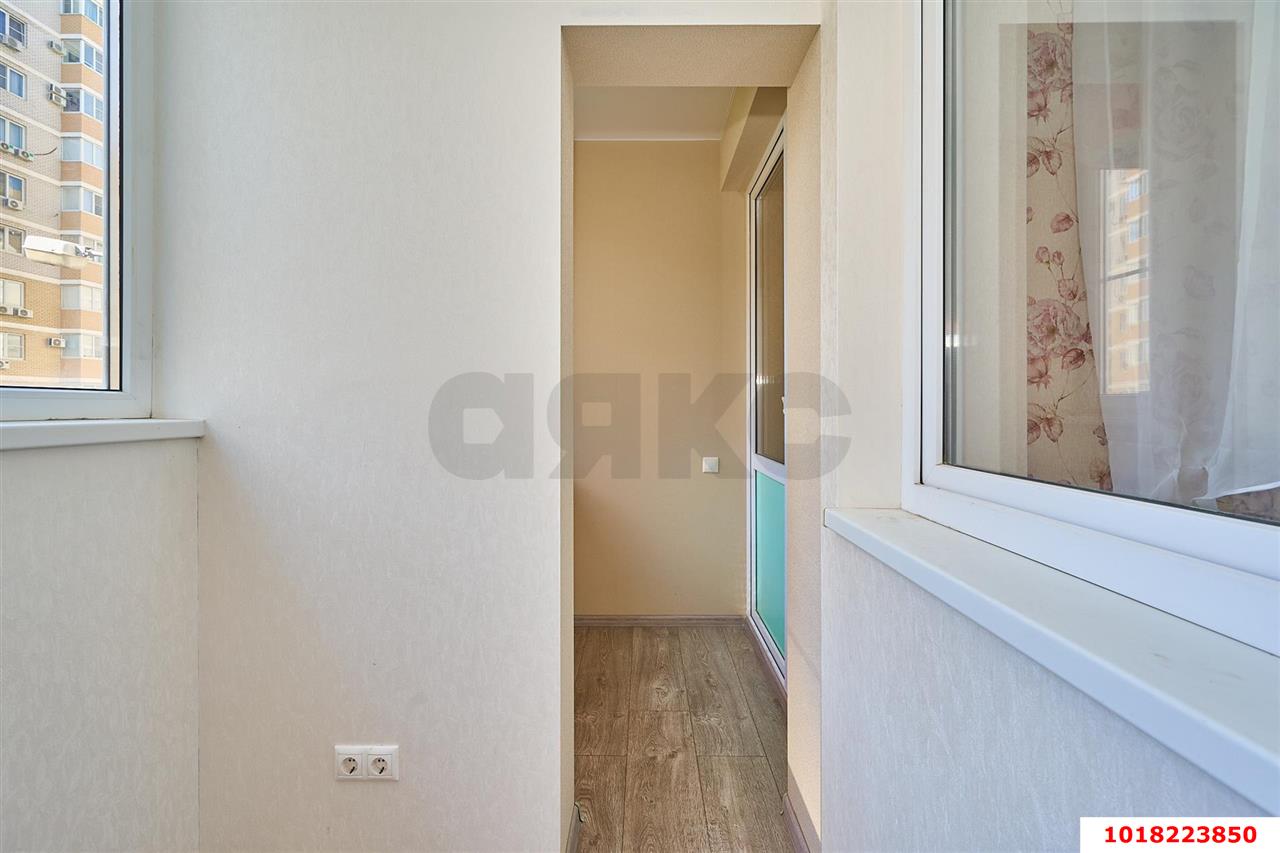 Фото №21: 3-комнатная квартира 68&nbsp;м², 3/10&nbsp;эт. - Краснодар, Прикубанский внутригородской округ, Славянский, мкр. Светлоград, ул. Красных Партизан, 1/4к3