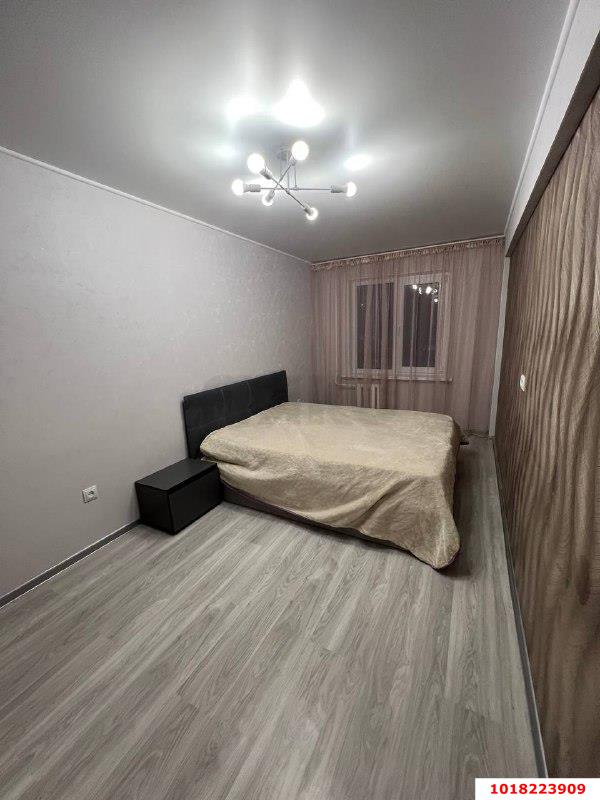 Фото №3: 2-комнатная квартира 46&nbsp;м², 5/5&nbsp;эт. - Краснодар, мкр. Западный внутригородской округ, ул. Шоссе Нефтяников, 67
