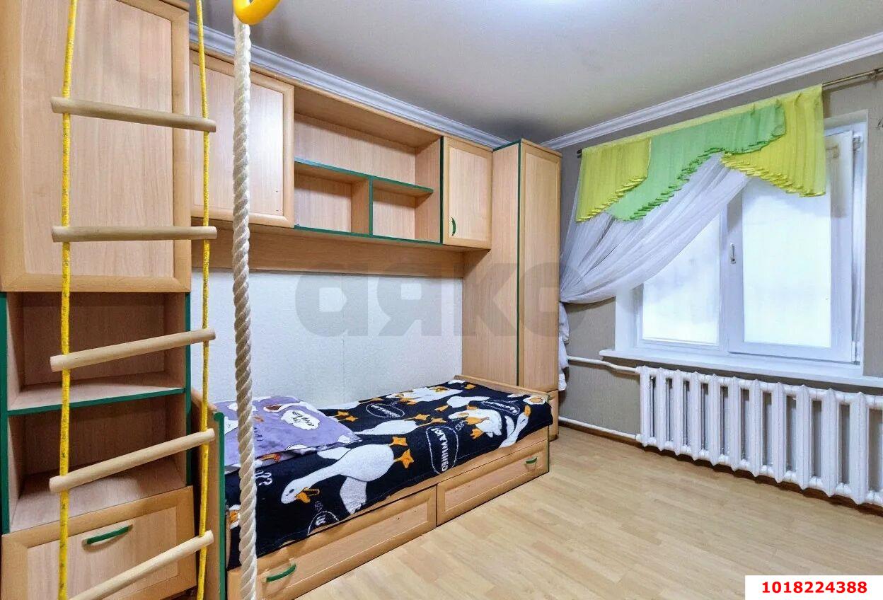 Фото №5: 4-комнатная квартира 86&nbsp;м², 1/10&nbsp;эт. - Краснодар, Прикубанский внутригородской округ, мкр. Завод Измерительных Приборов, ул. Зиповская, 28