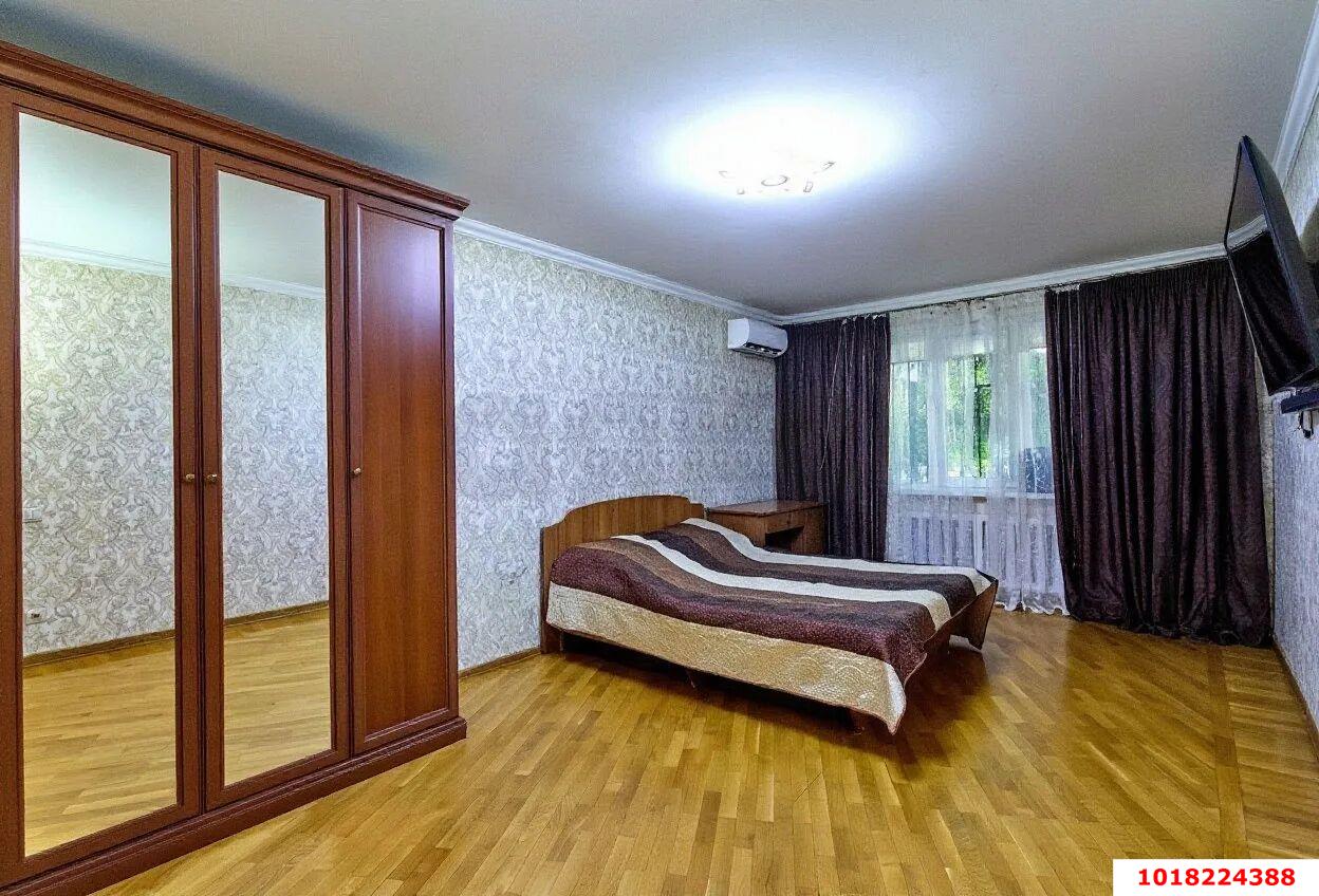 Фото №6: 4-комнатная квартира 86&nbsp;м², 1/10&nbsp;эт. - Краснодар, Прикубанский внутригородской округ, мкр. Завод Измерительных Приборов, ул. Зиповская, 28