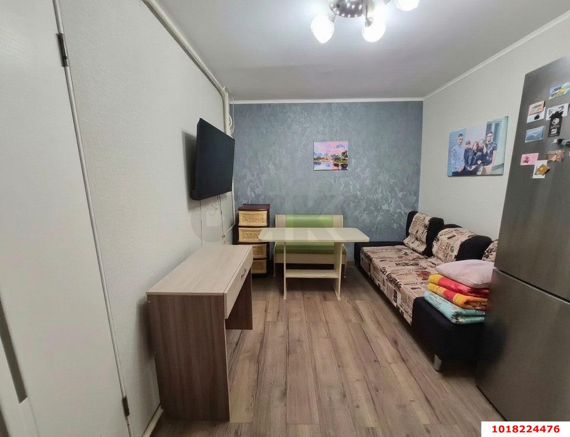 Фото №3: Дом 30&nbsp;м² + 1&nbsp;сот., 1&nbsp;эт. - Краснодар, Западный внутригородской округ, мкр. Центральный, ул. Володи Головатого, 218